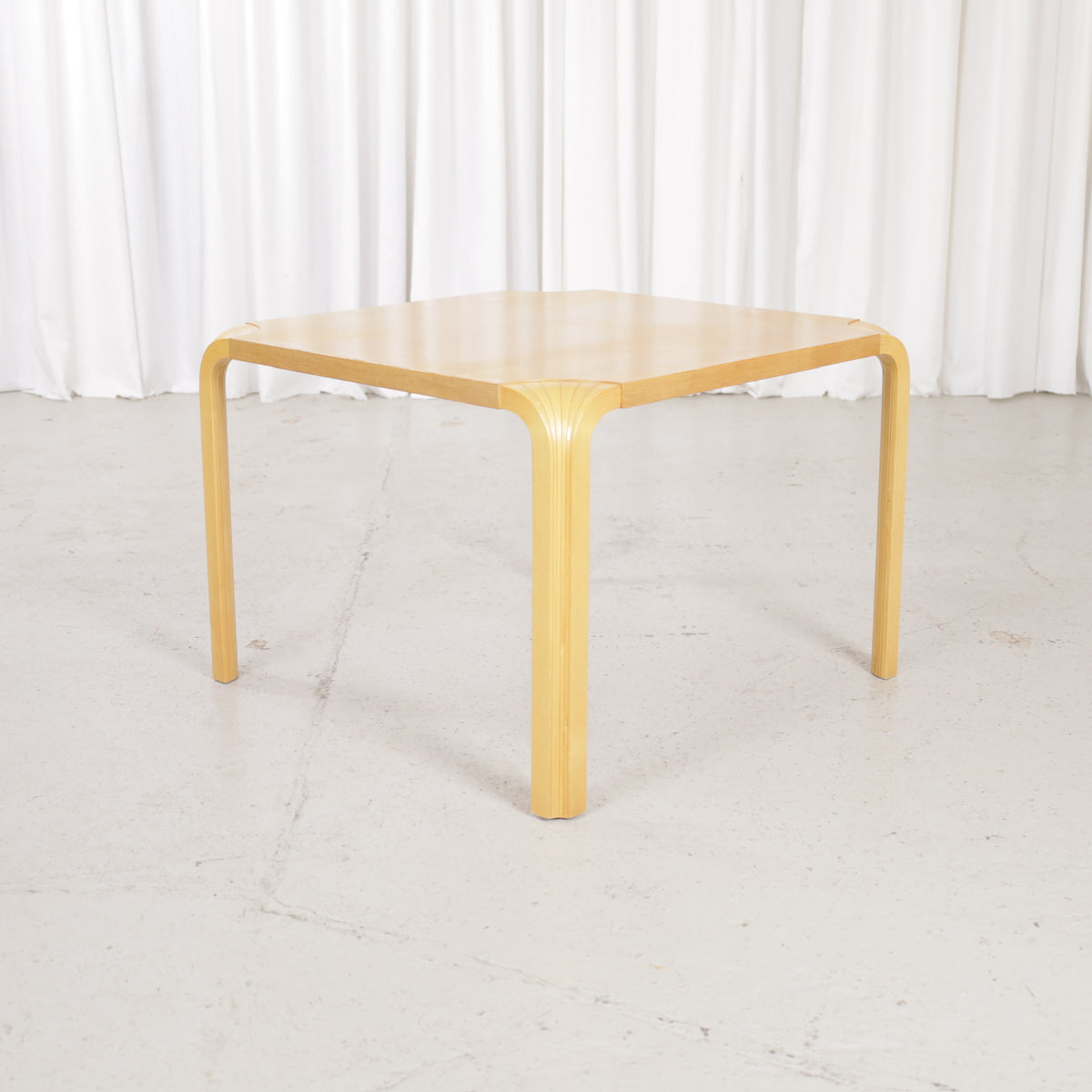 Artek Alvar Aalto X800C fan-leg coffee table, full view