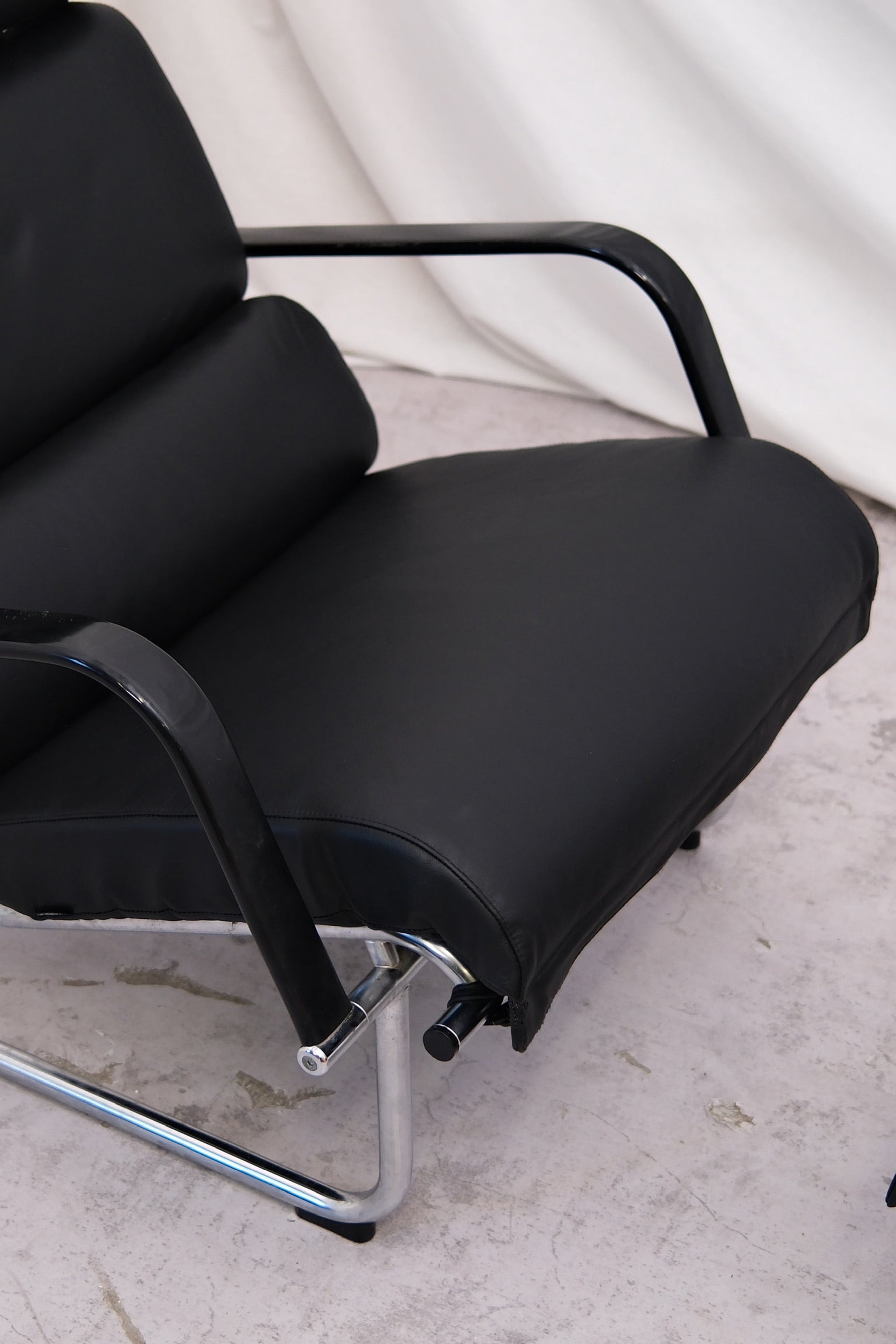 Yrjö Kukkapuro Remmi Armchair & Ottoman - Pino Interiors