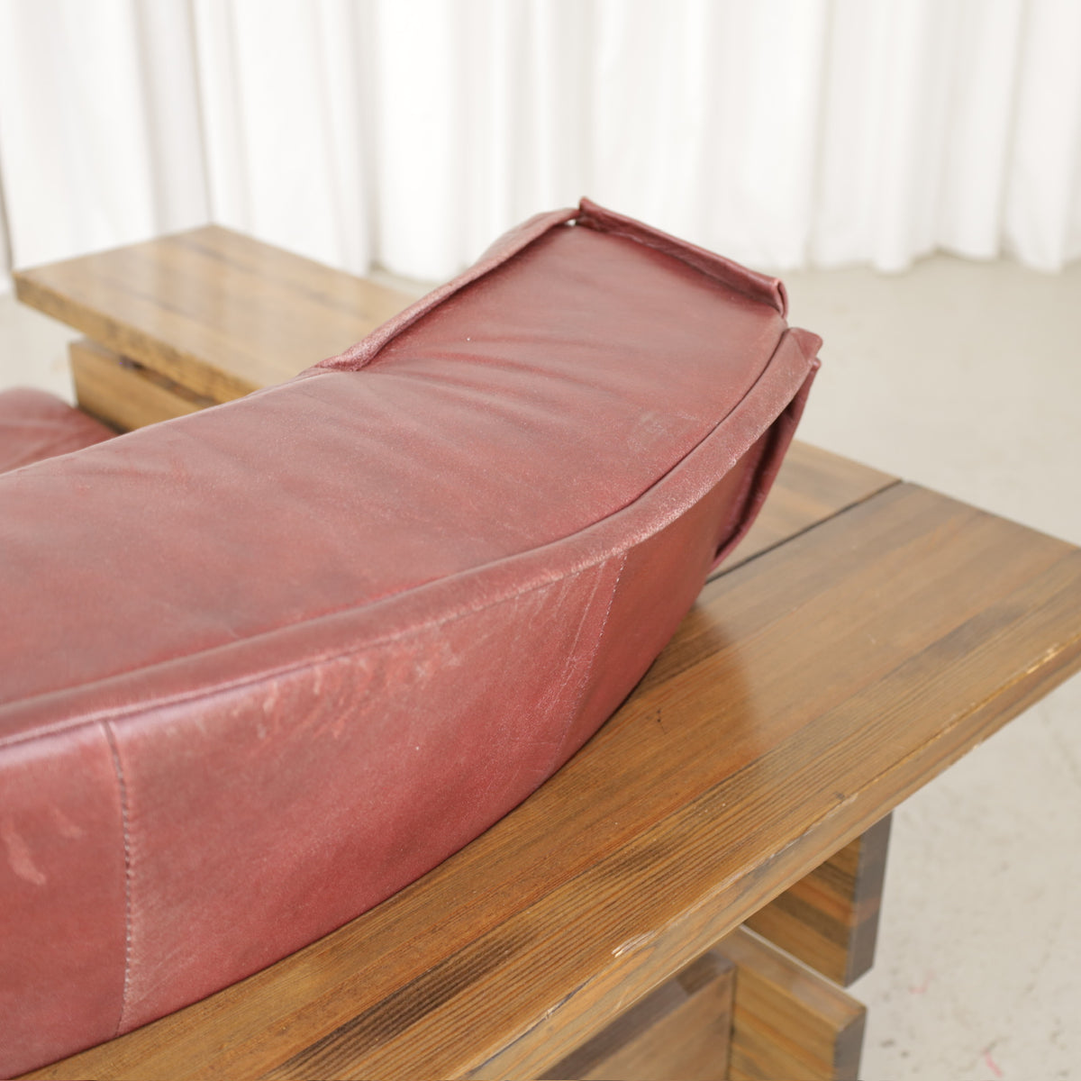 Mattias Ingman Pinus armchair in reddish-brown leather and pine, original photograph 2668