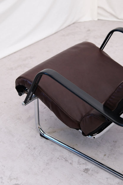 Yrjö Kukkapuro Remmi armchair, dark brown leather - Pino Interiors