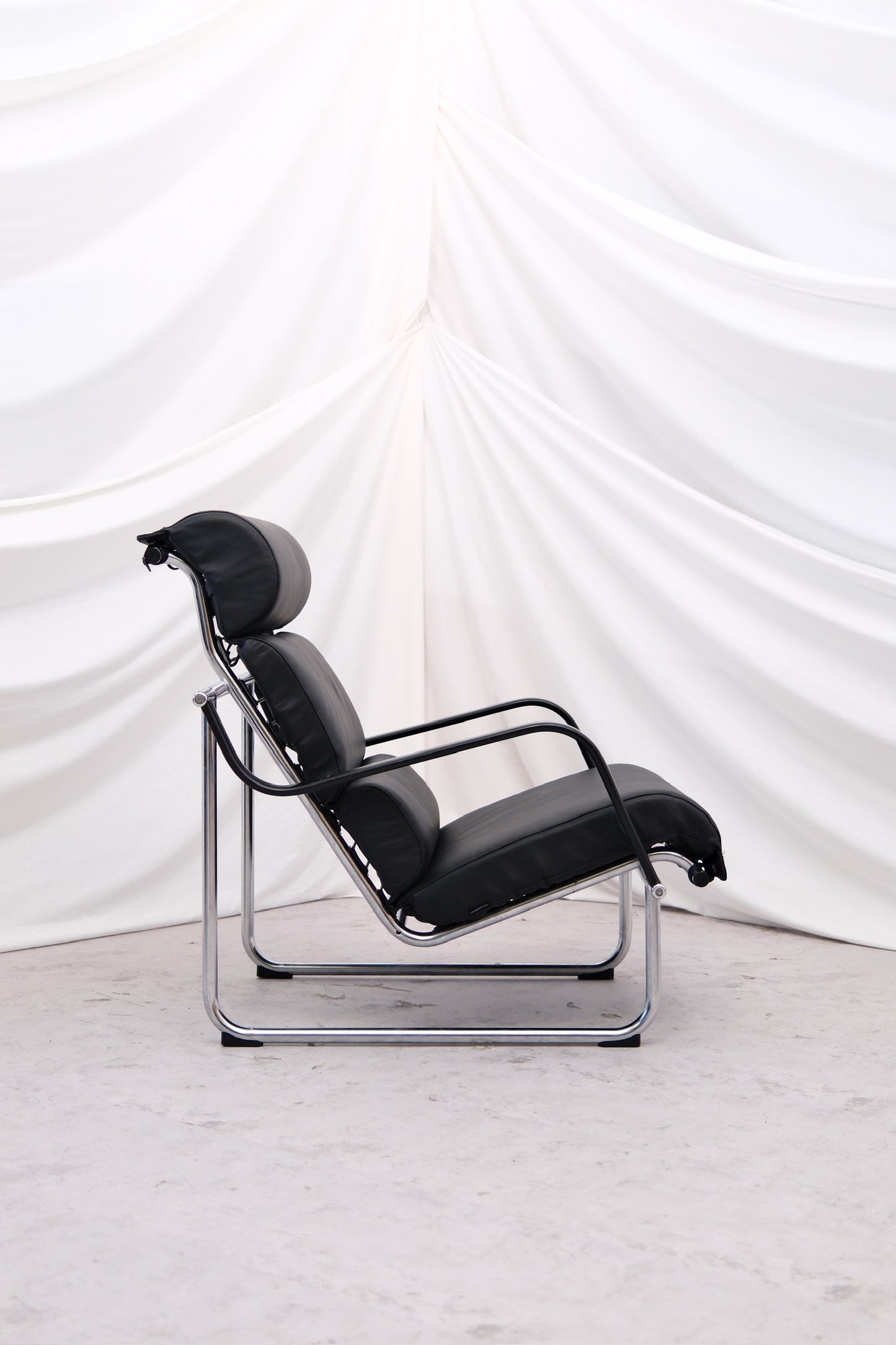 Yrjö Kukkapuro Remmi Armchair & Ottoman - Pino Interiors