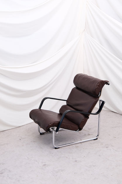 Yrjö Kukkapuro Remmi armchair, dark brown leather - Pino Interiors