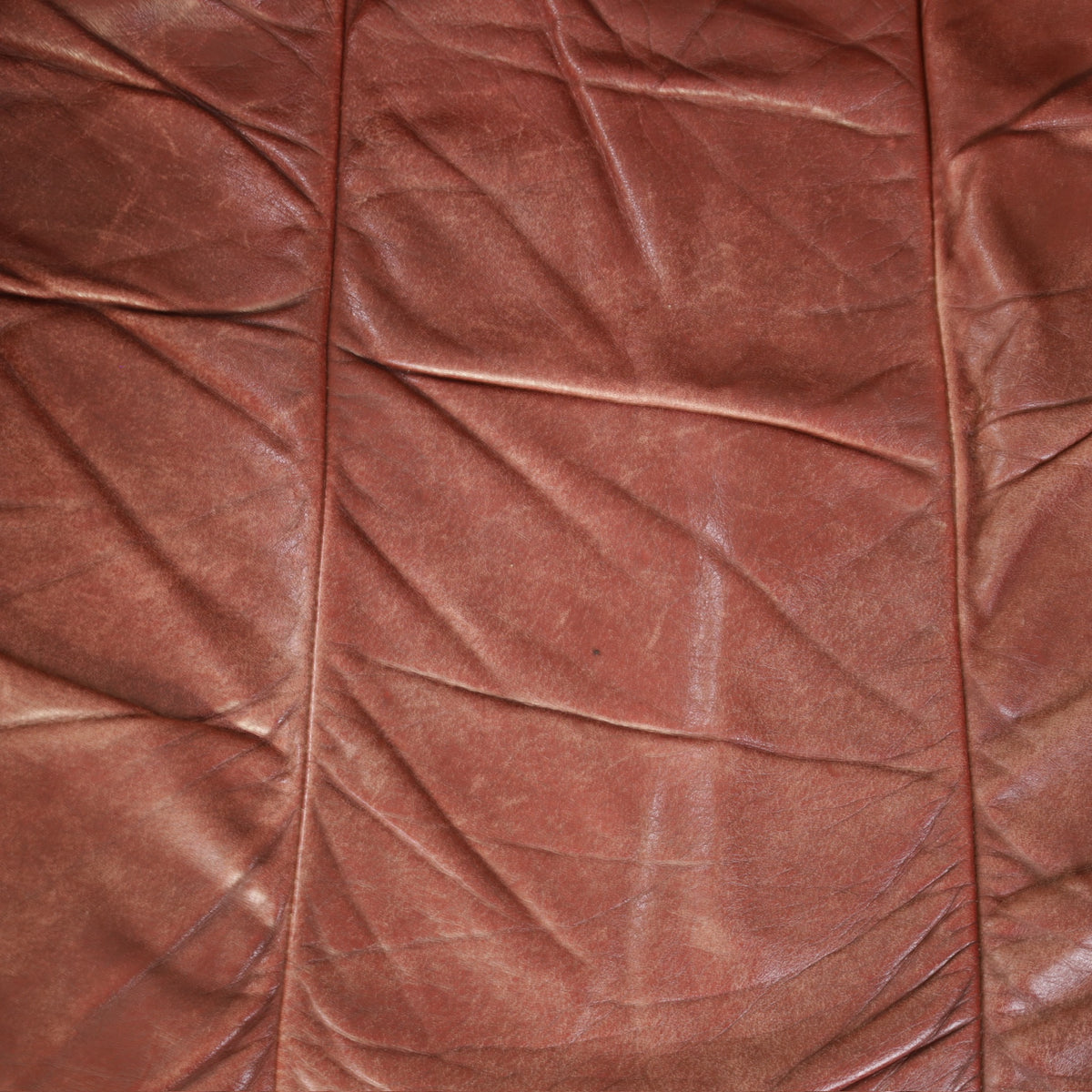 Mattias Ingman Pinus armchair in reddish-brown leather and pine, original photograph 2723