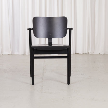Black Artek Domus chair by Ilmari Tapiovaara, view 2761