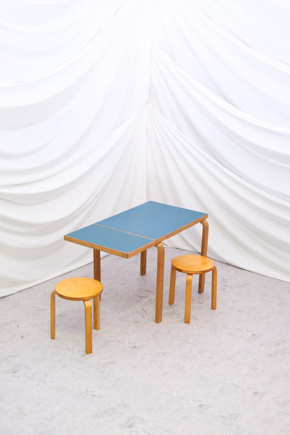 Artek DL82 Drop-Leaf Table OY HUONEKALU- JA RAKENNUSTYTEHDAS AB, 1940/1950S