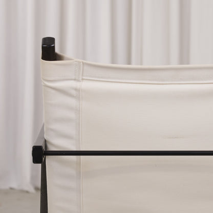 Yrjö Kukkapuro Pressu 2 chair – Rear fabric seam detail