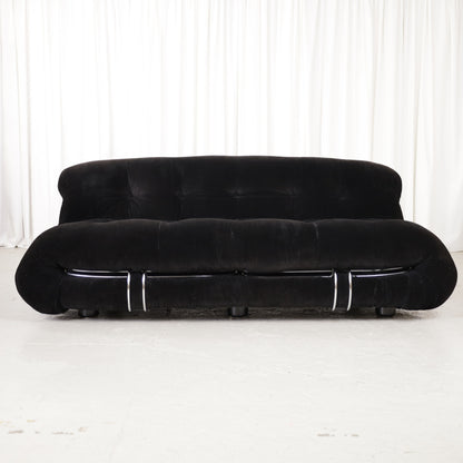 Cassina Soriana sofa in black corduroy – front view