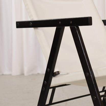 Yrjö Kukkapuro Pressu 2 chair – Armrest surface detail