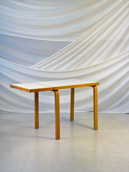 Artek DL82 드롭리프 테이블 OY HUONEKALU- JA RAKENNUSTYTEHDAS AB, 1950/1960S