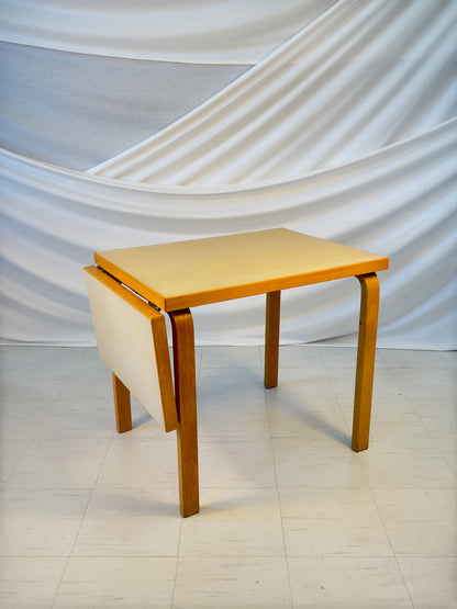 Artek DL82 드롭리프 테이블 OY HUONEKALU- JA RAKENNUSTYTEHDAS AB, 1950/1960S
