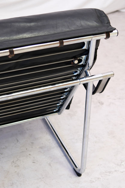 Yrjö Kukkapuro Remmi armchairs in Black Leather - Haimi 1970s