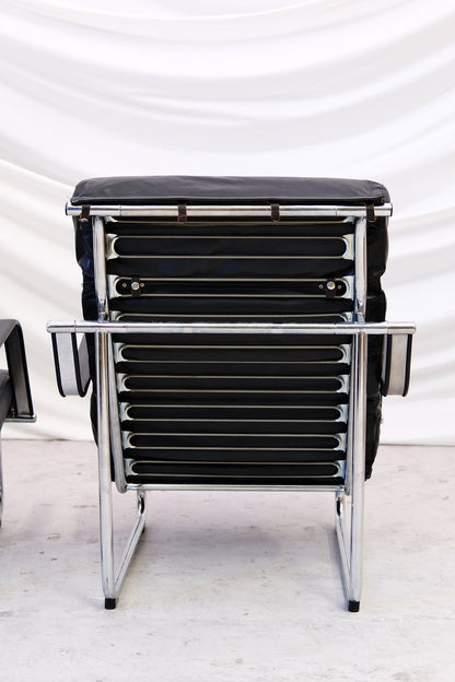 Yrjö Kukkapuro Remmi armchairs in Black Leather - Haimi 1970s