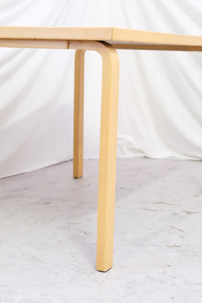 Artek 81B White Laminate top - Alvar Aalto