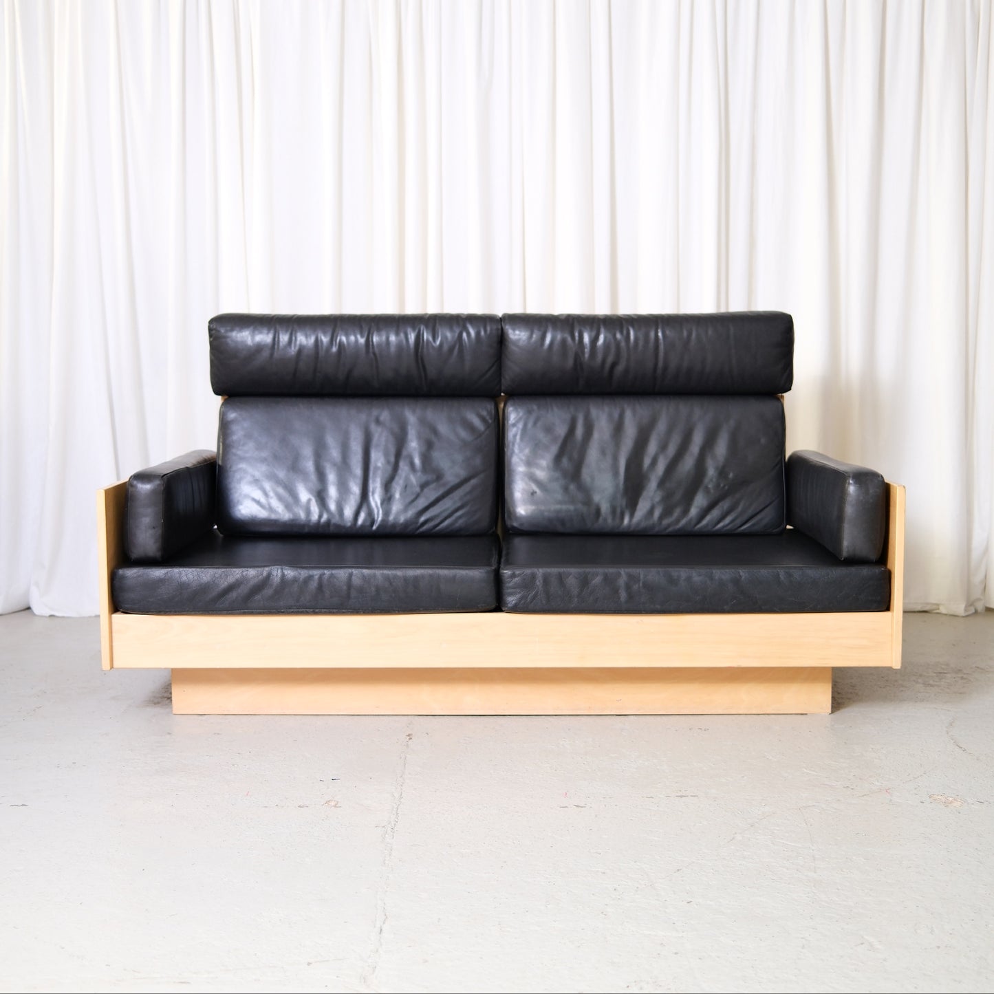 Ben af Schultén Sofa Model 555 Artek