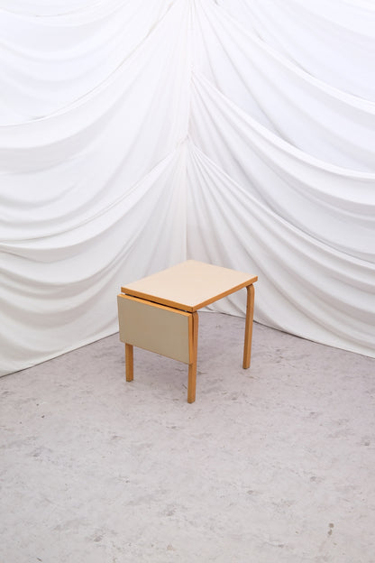 Artek DL82 드롭리프 테이블 OY HUONEKALU- JA RAKENNUSTYTEHDAS AB, 1950/1960S