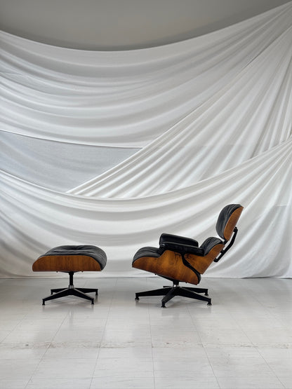 Herman Miller Eames Lounge Chair & Ottoman in Rosewood and Black Leather – USA, 1960s