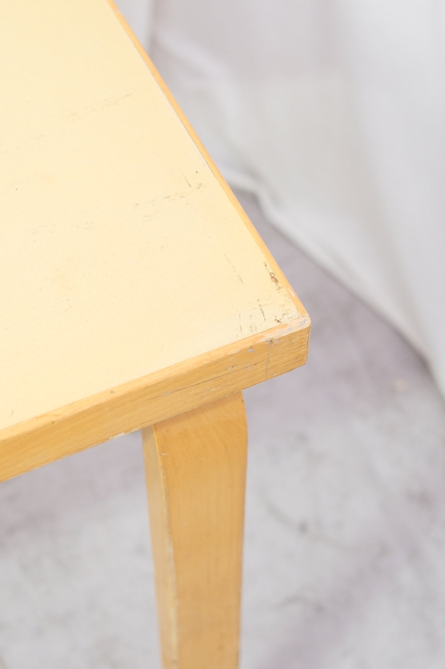 Artek 81B table, light yellow laminate (2 available)