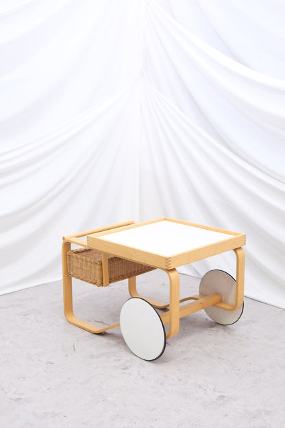 Alvar Aalto Artek 900 Serving Trolley - White