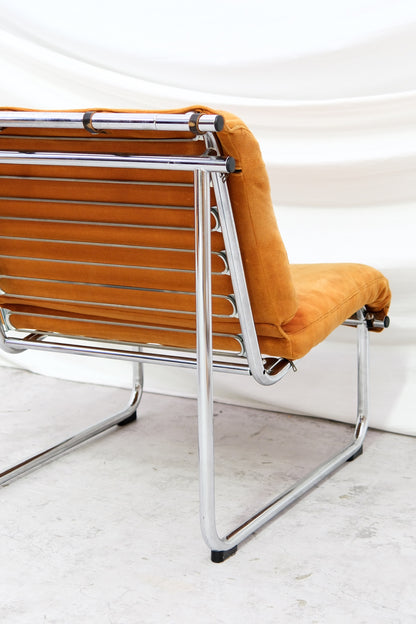 Yrjö Kukkapuro Remmi lounge chairs - Orange Velvet (2 available)