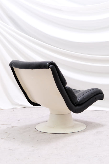 Yrjö Kukkapuro Saturnus Armchair - Black Leather (2 available)