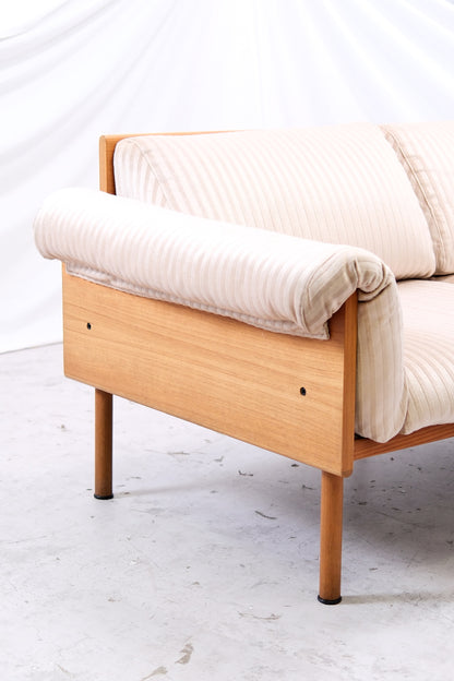 Yrjö Kukkapuro Ateljee 2-seater Sofa - Teak & Velvet