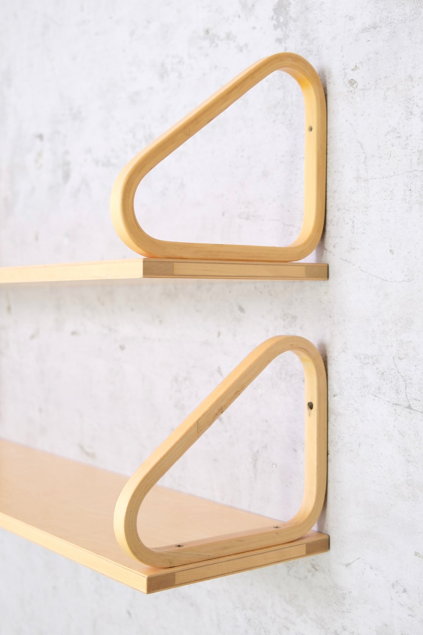 Alvar Aalto Wall Shelf 112B (4 pieces available)