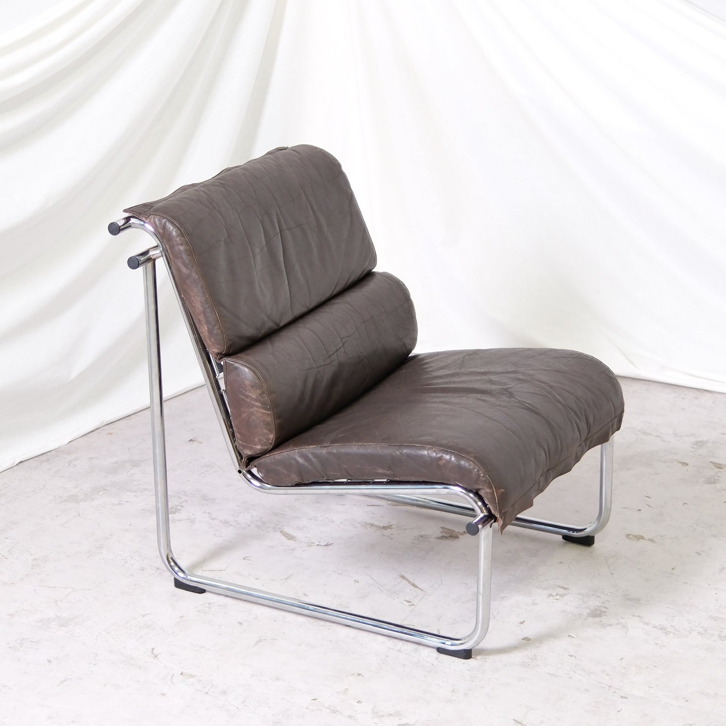 Yrjö Kukkapuro Remmi Lounge Chair - Brown Leather