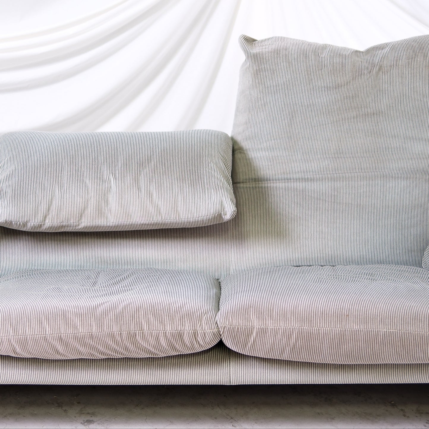 Maralunga Sofa by Vico Magistretti for Cassina