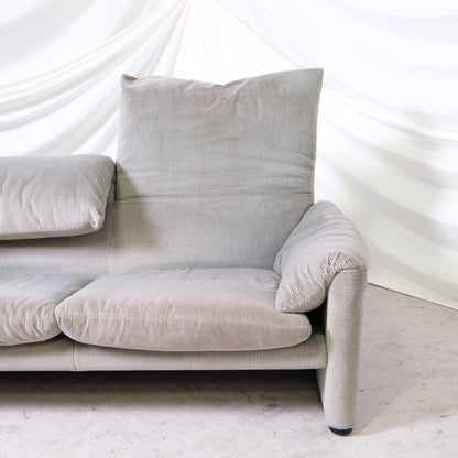 Maralunga Sofa by Vico Magistretti for Cassina