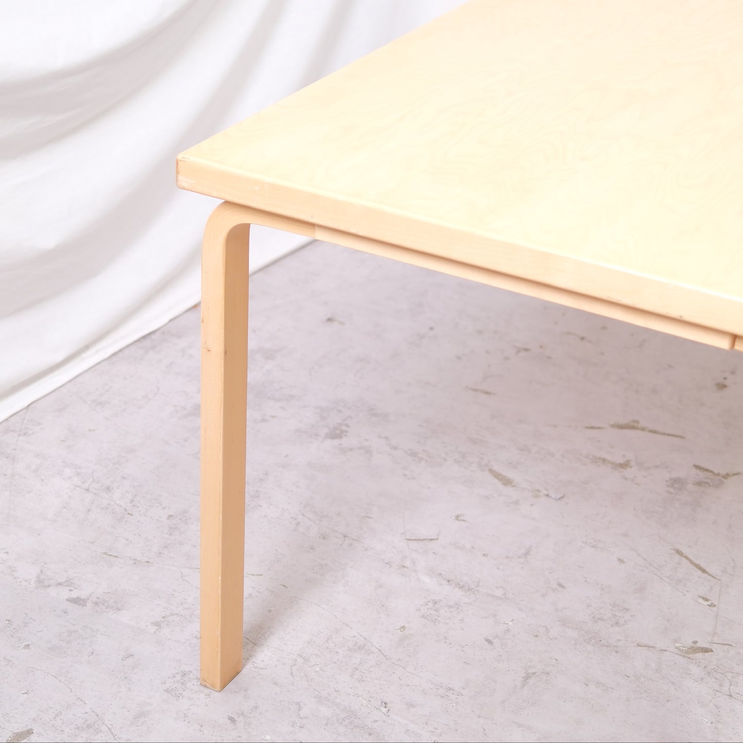 Alvar Aalto Artek 81A table, birch