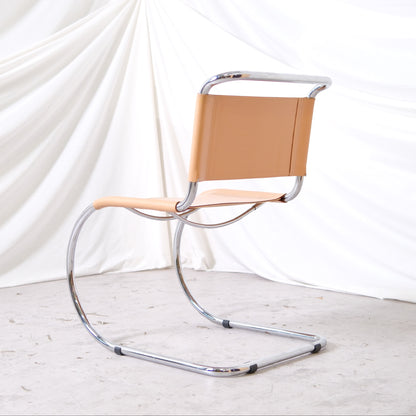 Ludwig Mies van der Rohe MR10 Chairs