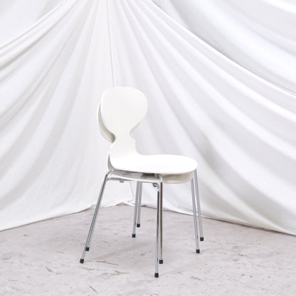 Vintage Arne Jacobsen Ant Chairs, Fritz Hansen