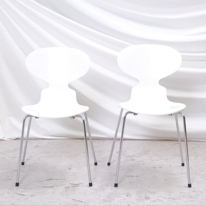 Vintage Arne Jacobsen Ant Chairs, Fritz Hansen