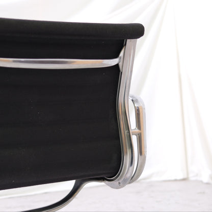 Charles Eames & Ray Eames EA108 Office Chairs – Vitra - Black Canvas