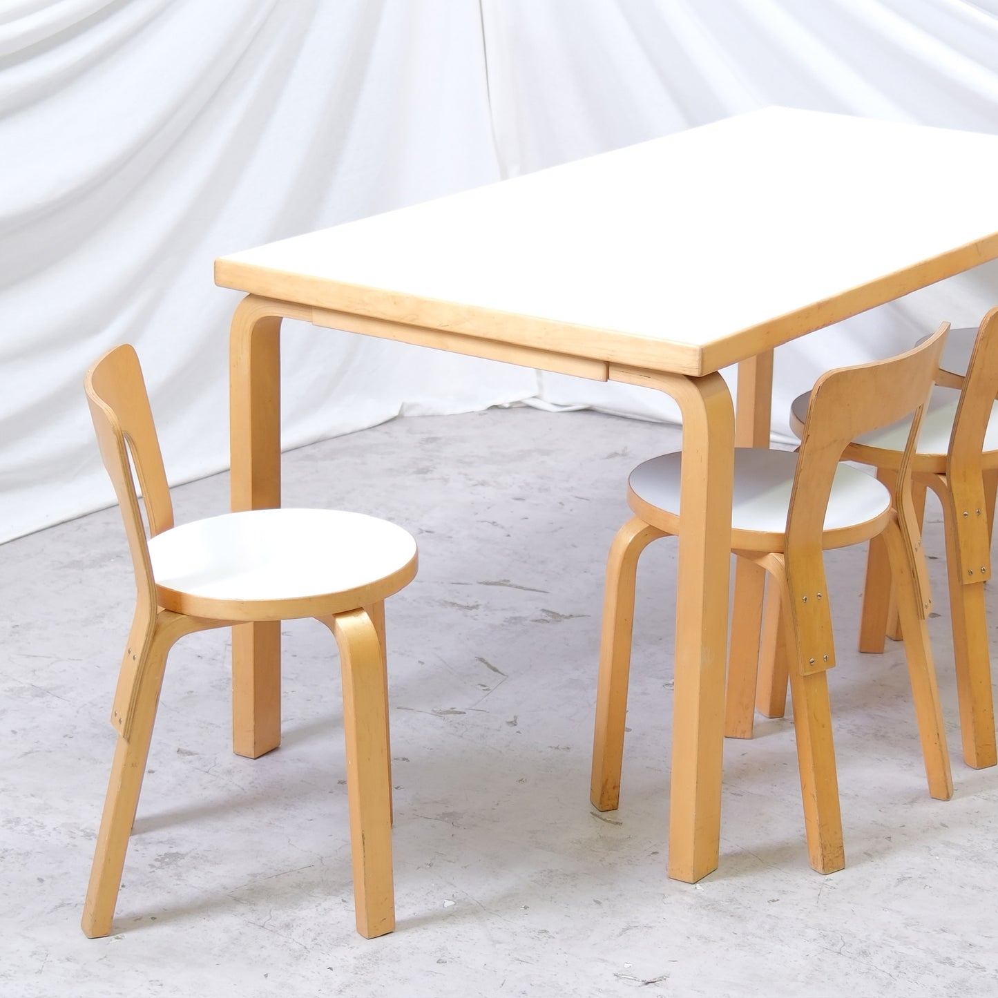 Vintage Alvar Aalto Table 81A, Artek