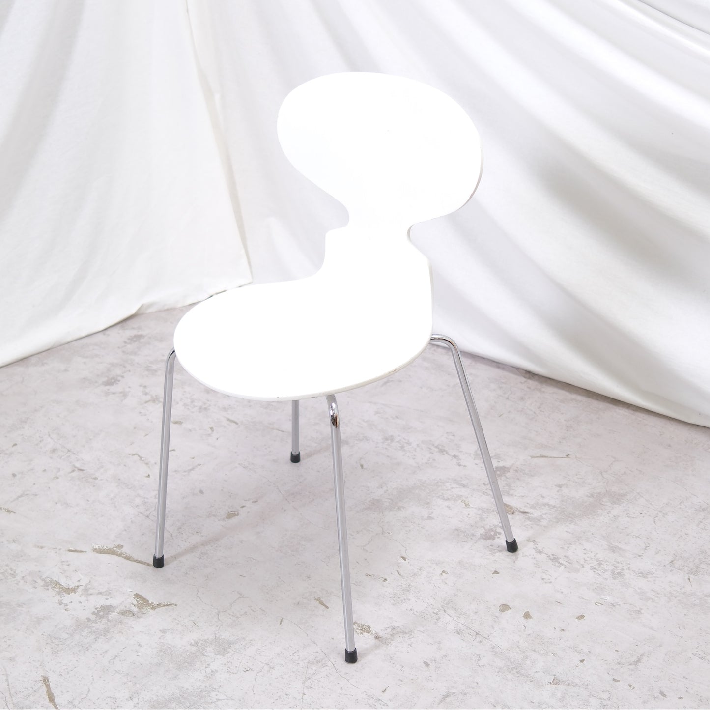 Vintage Arne Jacobsen Ant Chairs, Fritz Hansen