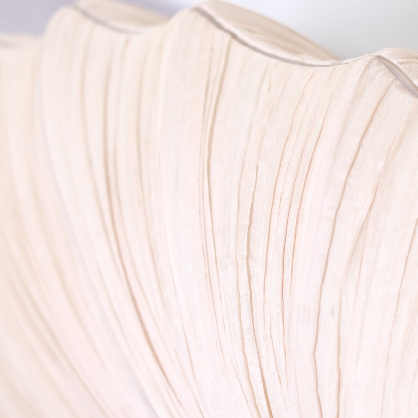 Aqua Creations Viola Table Lamp – Silk over Metal