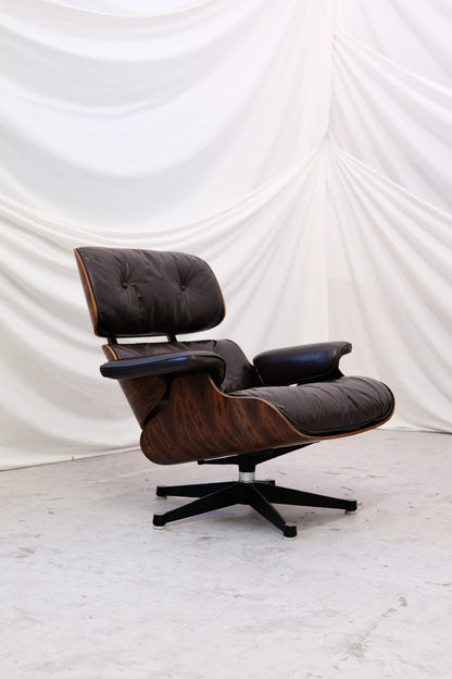 Vintage Charles & Ray Eames Lounge Chairs - Rosewood & Brown leather