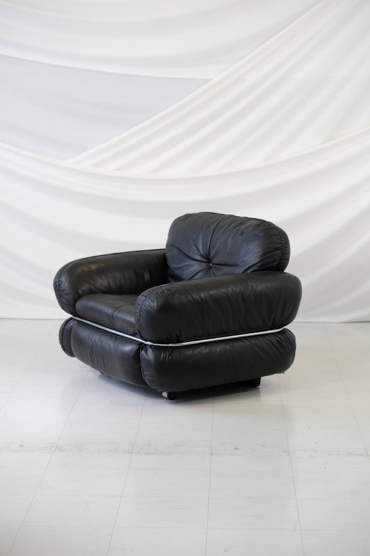 Isku “Hannibal” Armchair by Kurt Hvitsjö