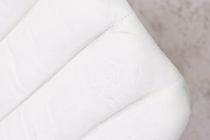 Ilmari Lappalainen Pulkka armchair with ottoman in White Leather - Asko 1970s