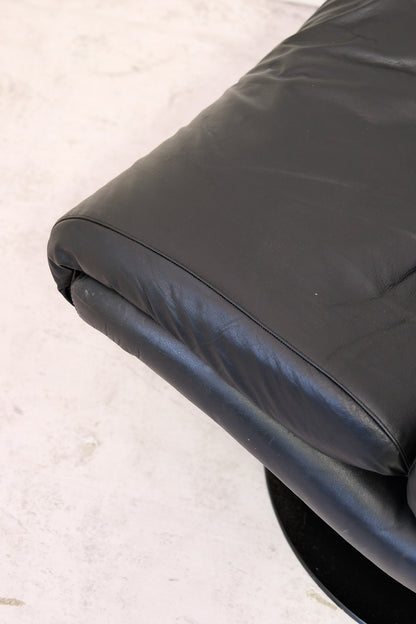 Vintage Yrjö Kukkapuro Saturnus armchairs - Avarte, Finland