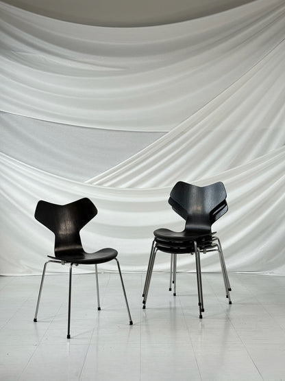 Fritz Hansen Grand Prix Chairs Black Wood