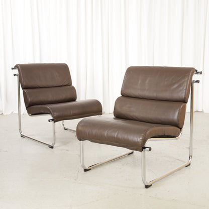 Yrjo Kukkapuro armless medium Remmi lounge chair in brown leather, chromed frame