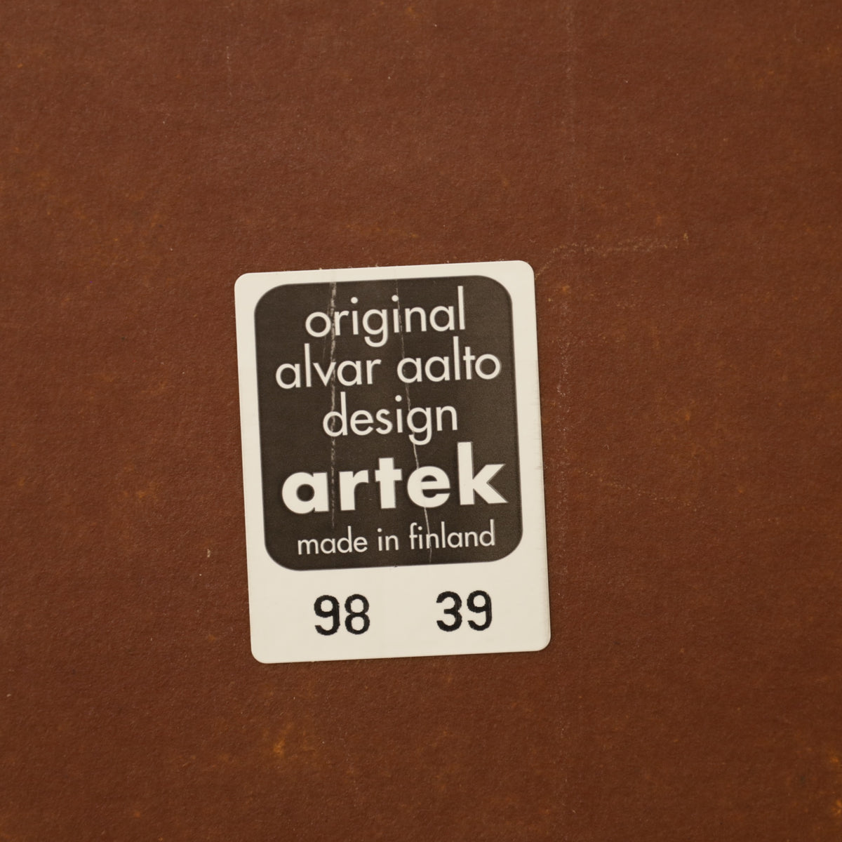 Artek label underneath table, marked 98 39 and made in Finland