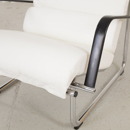 Remmi seat cushion, armrest and chrome joint detail