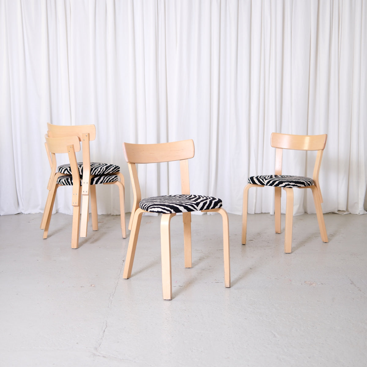Alvar Aalto Artek Chair 69 in Birch with Zebra Upholstery – Pino 