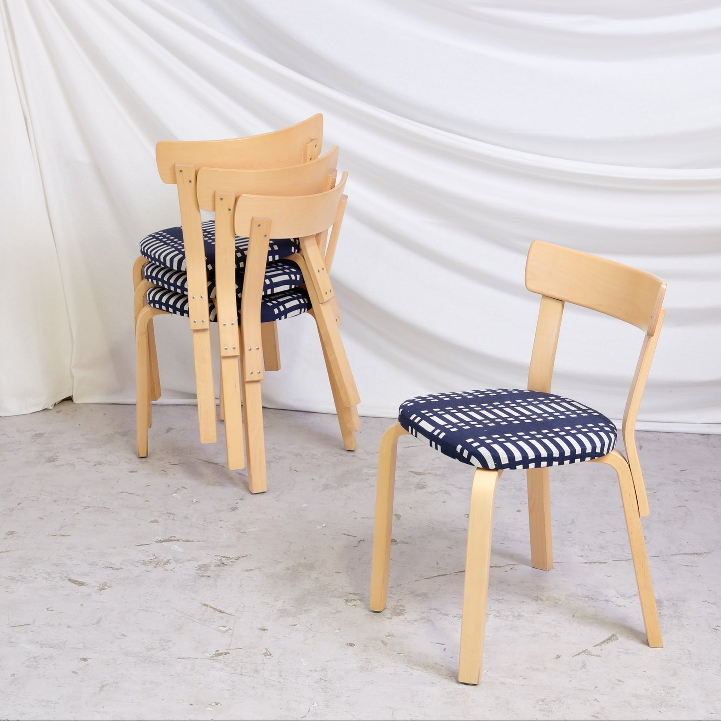 Vintage Artek Chair 69 by Alvar Aalto with birch frame and unused dark blue and white Johanna Gullichsen upholstery. Finnish design classic.