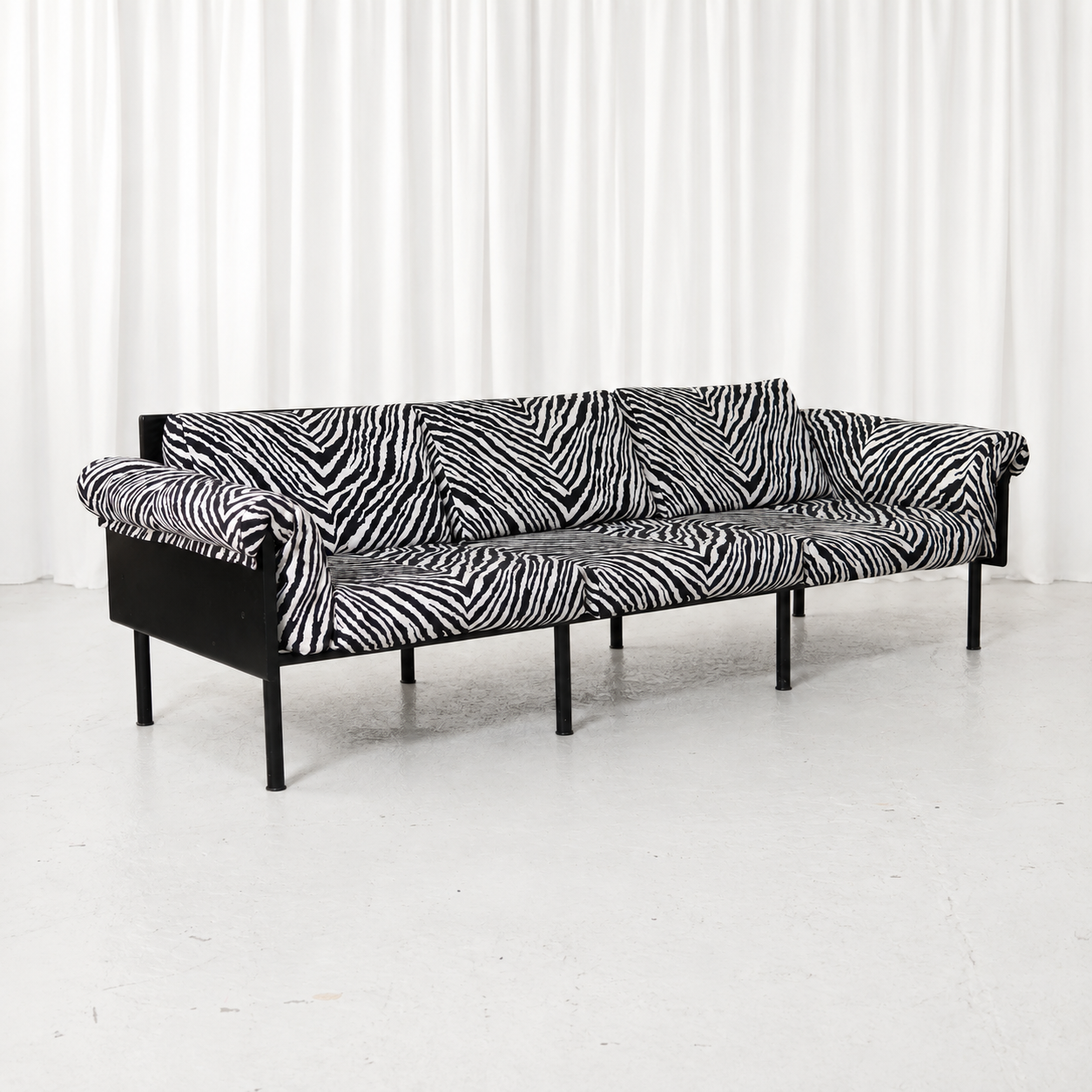 Vintage Yrjö Kukkapuro Ateljee 3-seater sofa for Haimi with striking black and white zebra upholstery. Finnish design classic in good vintage condition.