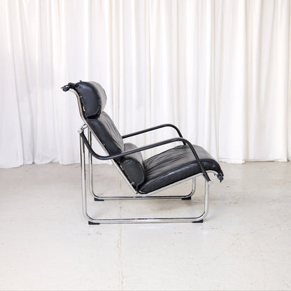 Yrjö Kukkapuro Remmi lounge chair in black leather with chrome tubular steel frame
