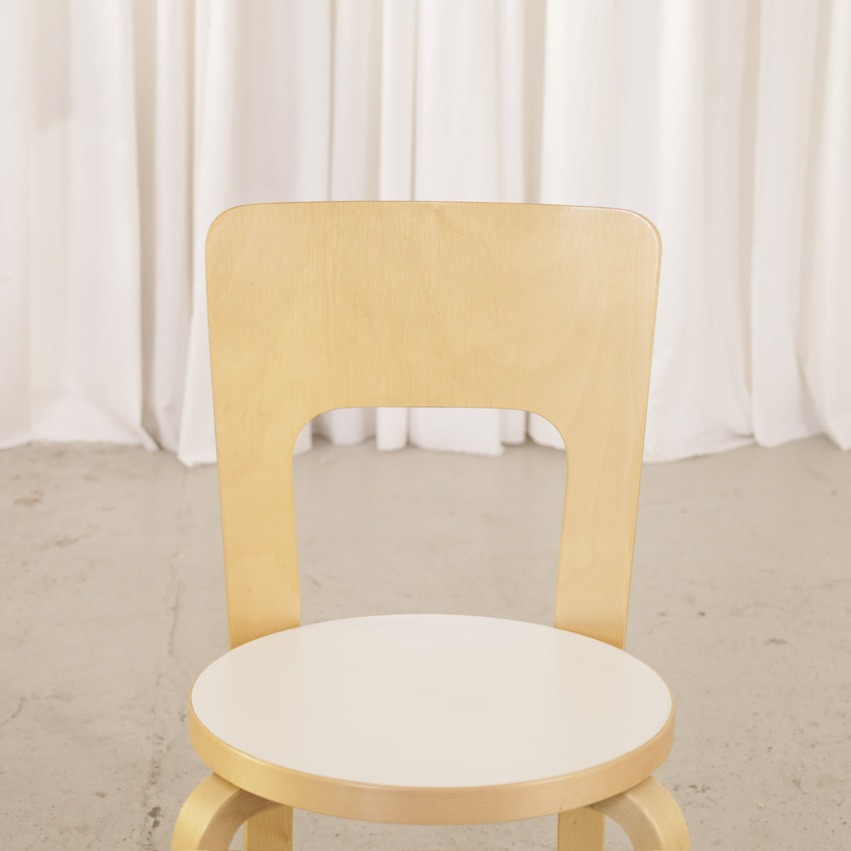 Alvar Aalto Chair 66 with White Laminate Seat for Artek, Four Available, artek Chair 66, backrest opening and white laminate seat